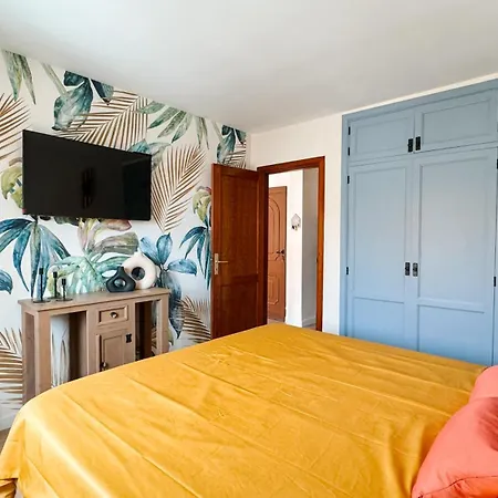 Seaescape With Ocean, King Size Bed, Wifi, Smart Tv, Free Parking 2 Pools Access *